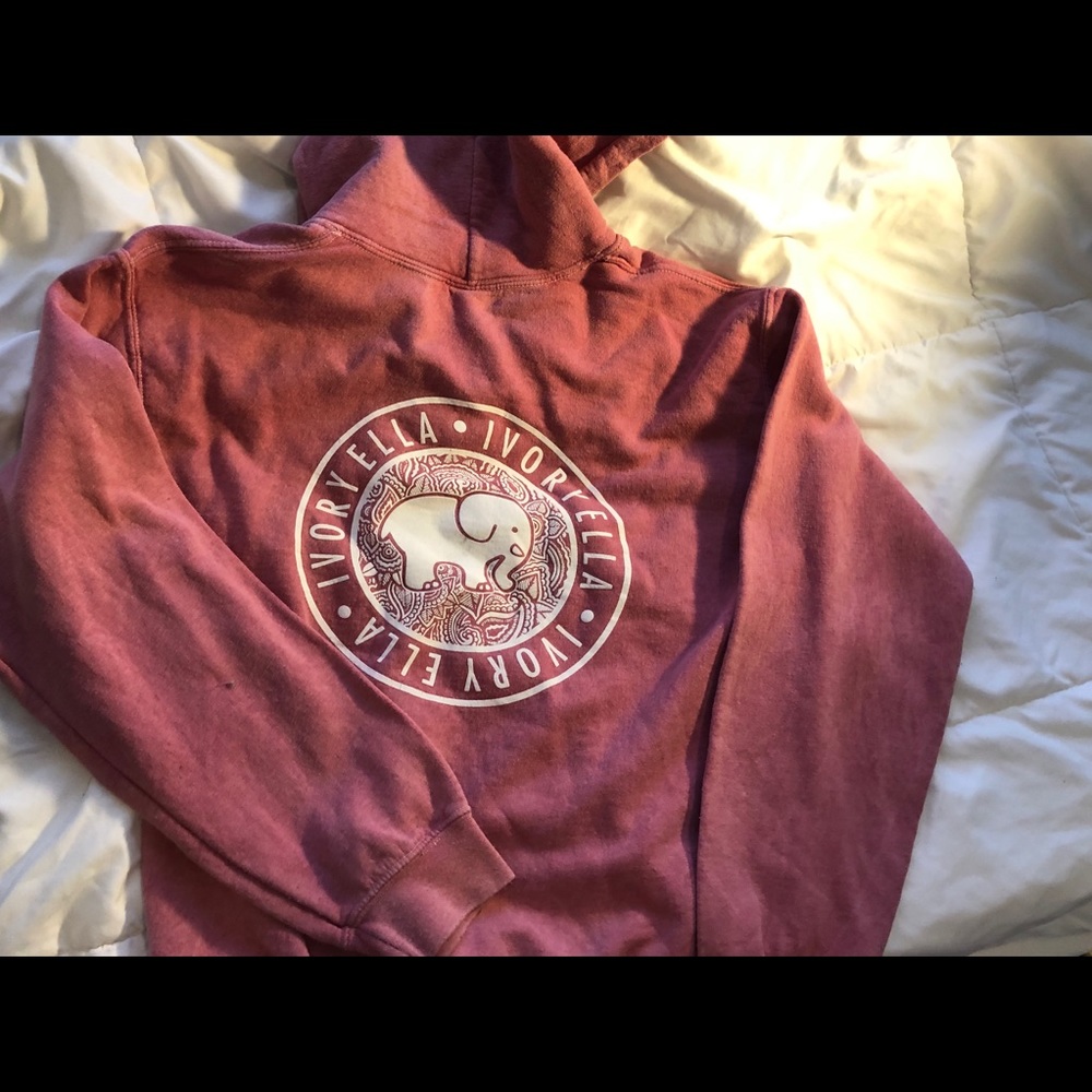 Ivory Ella Pink Sweatshirt